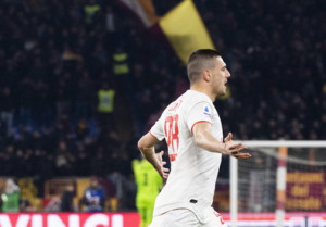 Euro Per Demiral Stop Due Turni Dopo Gesto Lupi Grigi Ankara