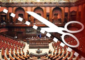 Un'immagine del parlamento ed una forbice che ne taglia il numero.
