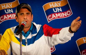 Henrique Capriles Radonski, gobernador del Estado Miranda y ex candidato a la presidencia de la República.
