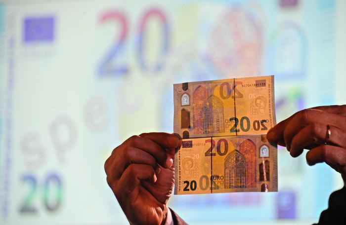 Presentazione delle nuove banconote da 20 euro alla Banca d'Italia di Firenze. (Archivio 2015)