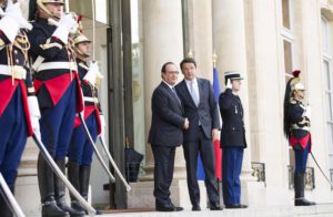 Italian Prime Minister Matteo Renzi at the Elysee Palace for a meeting with French President Francois Hollande, Paris, 25 June 2016. ANSA/PALAZZO CHIGI PRESS OFFICE-TIBERIO BARCHIELLI 