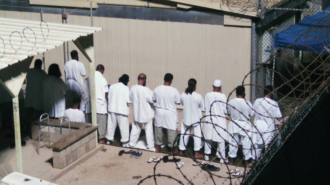 Prigionieri al carcere di Guantanamo.