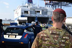 Terrorismo: Guardia costiera: Nei porti più controlli 