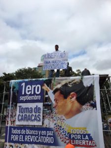 Protestan contra condena de Leopoldo López