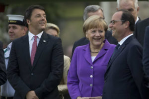 Renzi-Merkel-Hollande a Ventotene, conferenza stampa sulla  portaerei
