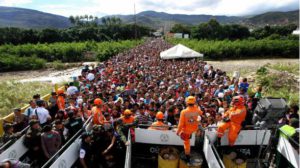 Holguín: El presidente Santos y Maduro  tomarán la decisión de abrir la frontera