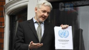 Il Nyt attacca Assange e Wikileaks,'favoriscono Russia' 