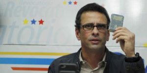 Henrique Capriles a Tibisay Lucena: “No retes al Pueblo”