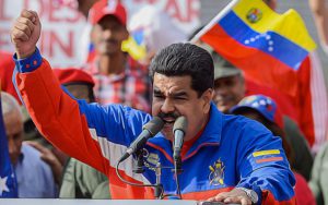 Presidente Maduro: "Pronti i decreti per abolire l'immunitá parlamentare"