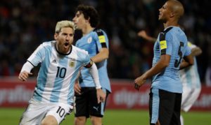 Messi 'rientra' con gol, Argentina 1-0 a Uruguay 