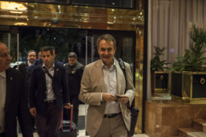 José Luis Rodríguez Zapatero, entrando a su hotel en Caracas. VLADIMIR MARCANO
