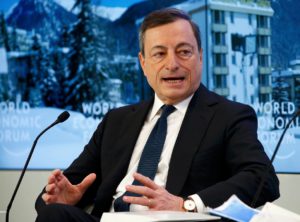 Draghi difende Bce,politica monetaria rafforza ripresa 