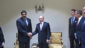 Presidente Maduro informó que Rusia congelará su producción petrolera para colaborara OPEP