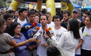 Hasler Iglesias: “Los universitarios estaremos en protesta permanente”