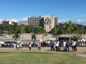 Thousands of Cubans line up to pay tribute to the late Cuban leader Fidel Castro in the Plaza de la Revolucion of Havana, Cuba, 28 November 2016.   ANSA/SERENA DI RONZA
