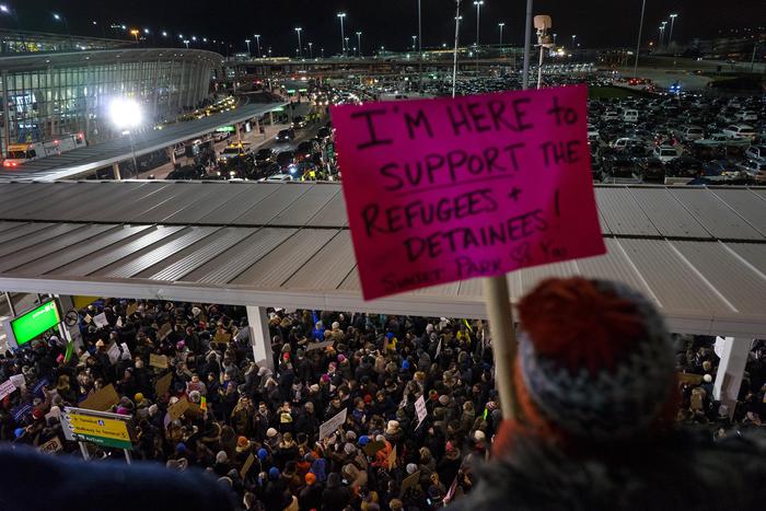 Proteste al John F. Kennedy International Airport in New York,