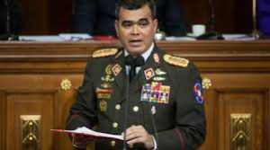 El ministro para la defensa, Vladimir Padrino López, aseguró que las FANB no desean gobernar