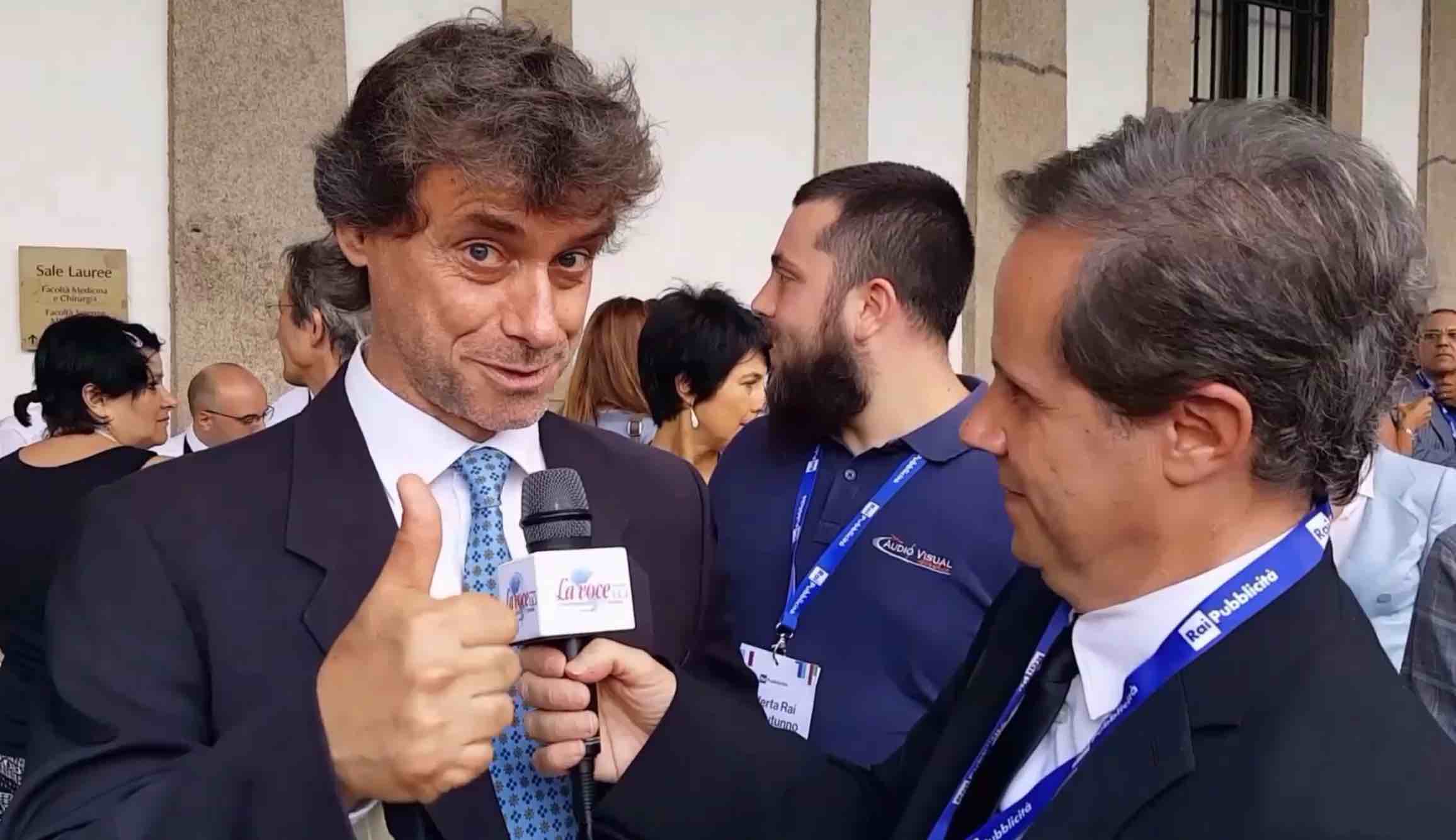 Alberto Angela intervistato dal giornalista Emilio Buttaro