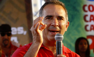 Il ministro Freddy Bernal