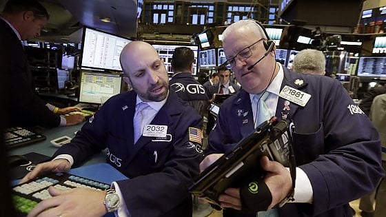 Due operatori di borsa a Wall Street.