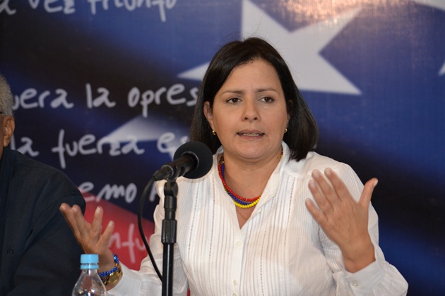 Liliana Hernández, dirigente de la Mud