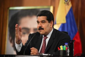 Maduro: "otro logro de la constituyente es que hemos elegido los 23 gobernadores y hemos ganado por la línea del medio las elecciones". 