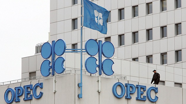 Esta cumbre entre países OPEP y no OPEP busca elevar los precios del crudo, toda vez que se esperan dos o tres años más de estancamiento.