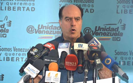 Julio Borges assicura che il governo ha accettato l’intermediazione dei cancellieri