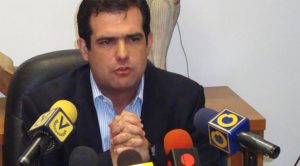 El director del Foro Penal Venezolano criticó que la MUD no haya solicitado la lista de presos políticos