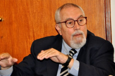 El presidente del Instituto de Estudios Parlamentarios Fermín Toro, Ramón Guillermo Aveledo, consideró que la invalidación de partidos es una “sanción” del Gobierno a la oposición.