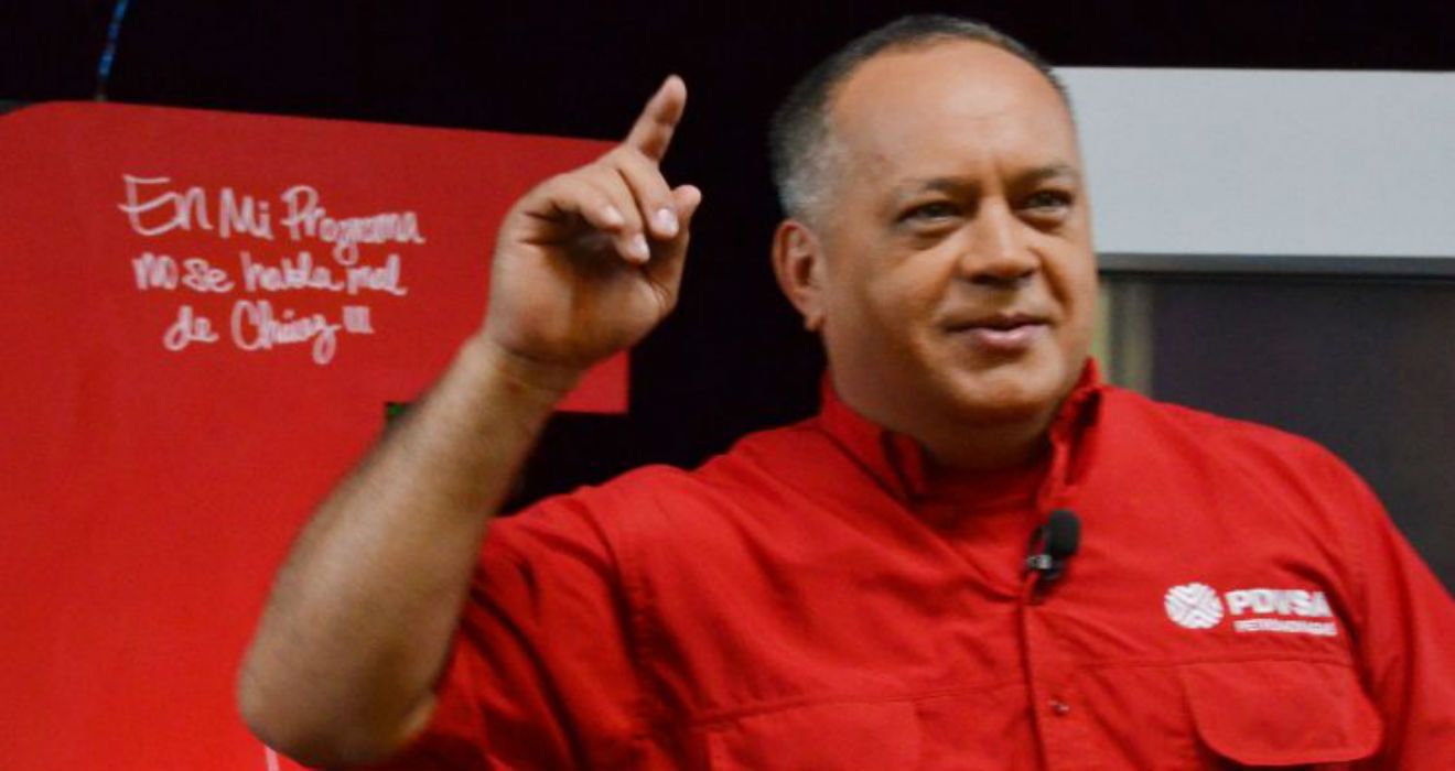 Cabello commentando l’indagine Encovi realizzata da Ucv, Ucab e Usb (le tre piú prestigiose universitá del Venezuela) ha affermato: “Sono parte dell’opposizione, non hanno morale”.
