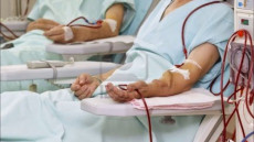 El miembro de la Comisión de Salud de la Asamblea Nacional (AN) José Manuel Olivares, informó que 32 de 129 centros de hemodiálisis del país dejaron de prestar servicio.