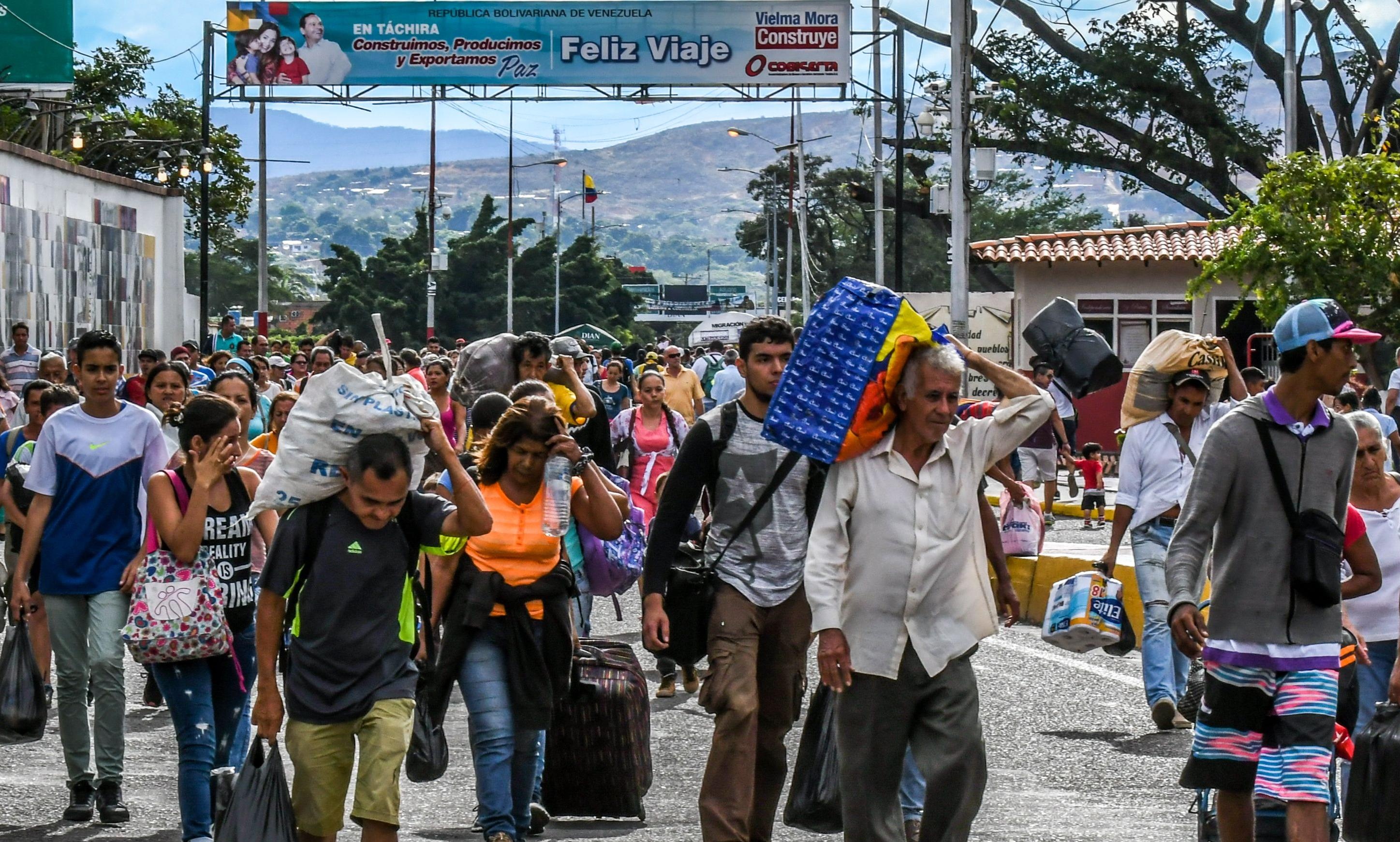 Le stime di ACNUR indicano 145.000 venezuelani in cerca di protezione internazionale soprattutto nei paesi americani.