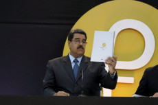 Maduro informó que en el lapso de preventa del Petro (20 de febrero al 20 de marzo) se recibieron 200.927 intenciones de compra. ¿Cuántos países inversionistas? Un total de 133 países.
