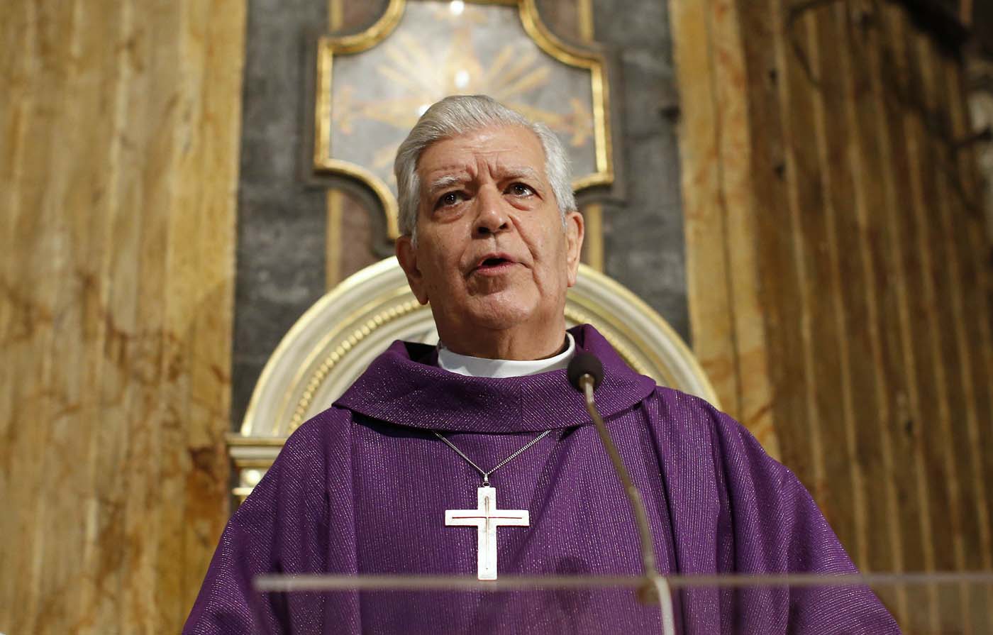 “Desde hace muchos años yo he indicado a los sacerdotes en Caracas que en las homilías no se toque el tema partidista”, dijo el Cardenal Urosa, para responder los señalamientos de Maduro