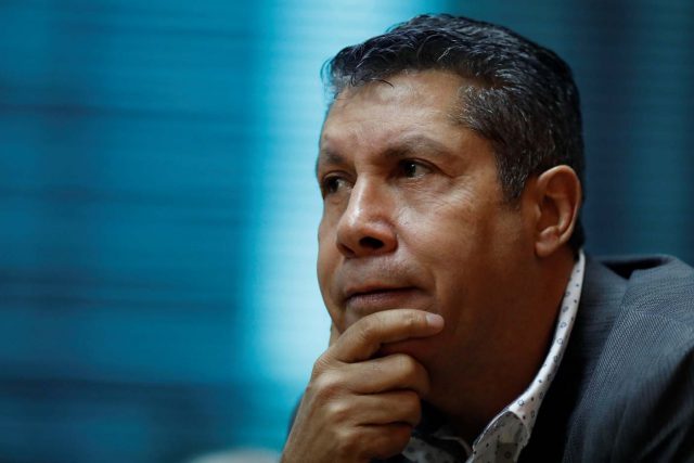 Henri Falcón (AP) ha garantizado que no retirará en modo alguno su candidatura presidencial, porque está totalmente seguro de ganarle la contienda a Nicolás Maduro