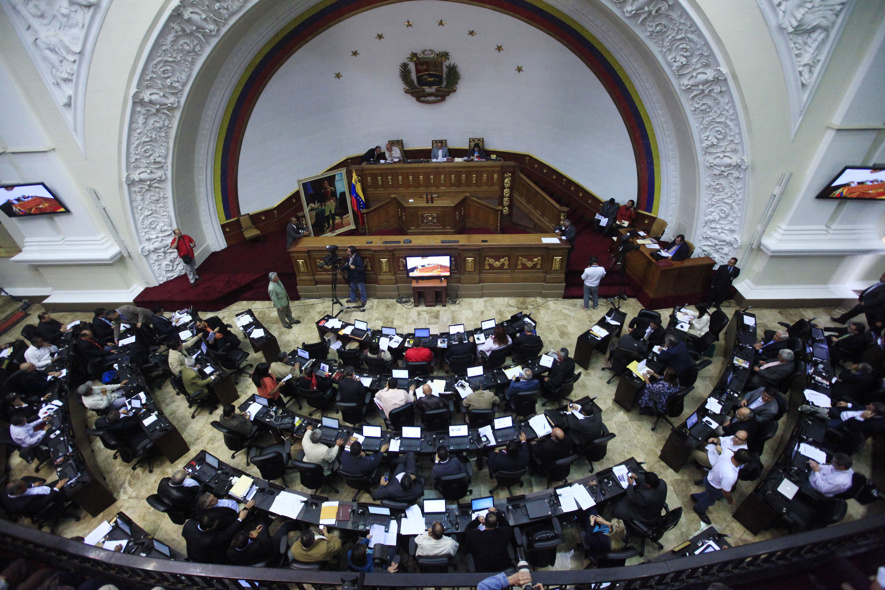 El Parlamento venezolano le devolvió ya al TSJ en el exilio el antejuicio de mérito en contra de Maduro, toda vez que fuera aprobado el martes pasado en sesión plenaria