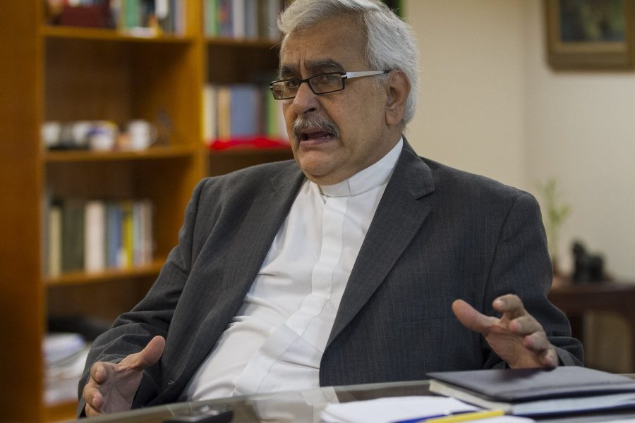 El rector de la UCAB, José Virtuoso cargó en contra de la candidatura de Henri Falcón (AP). Piensa que sólo logra dividir más a la oposición