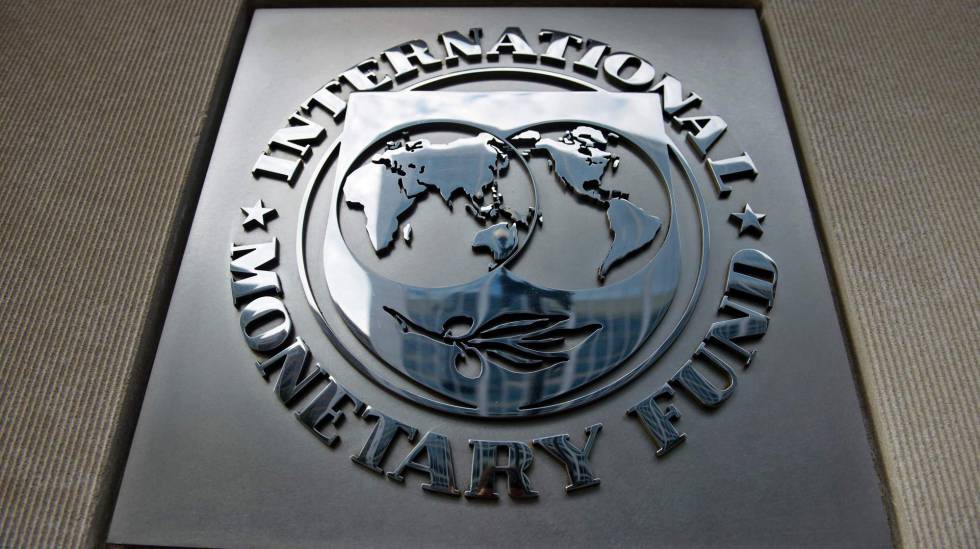Il Fondo Monetario Internazionale censura il paese per il mancato invio di dati economici ma concede sei mesi di grazia al governo venezuelano per presentare l’informazione richiesta.
