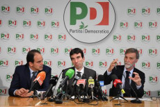 Maurizio Martina, Graziano Delrio e Andrea Marcucci, durante una conferenza stampa nella sede del Pd.