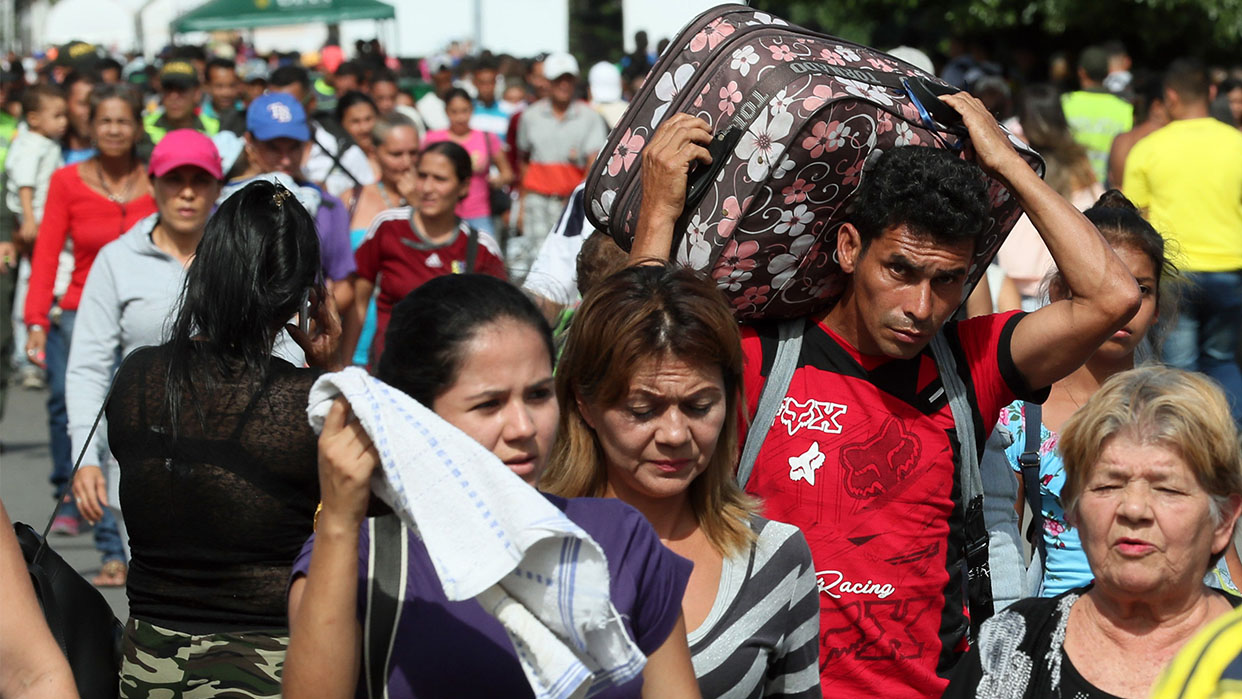 venezolanos emigrando