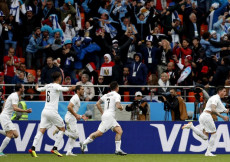 L'esulta dell'Uruguay dopo il gol di Gimenez