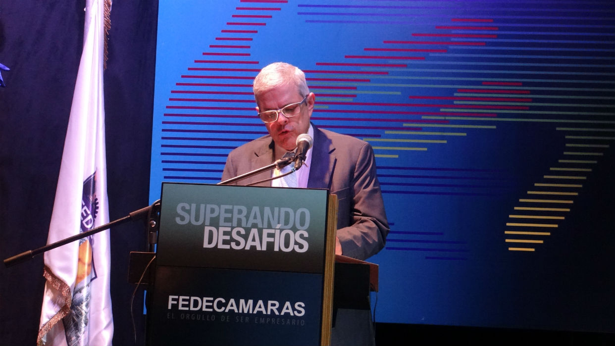 El presidente de Fedecámaras, Carlos Larrazábal, exhortó a la sociedad a rescatar el valor del trabajo como concepto, dejando a un lado las tendencias ideológicas.