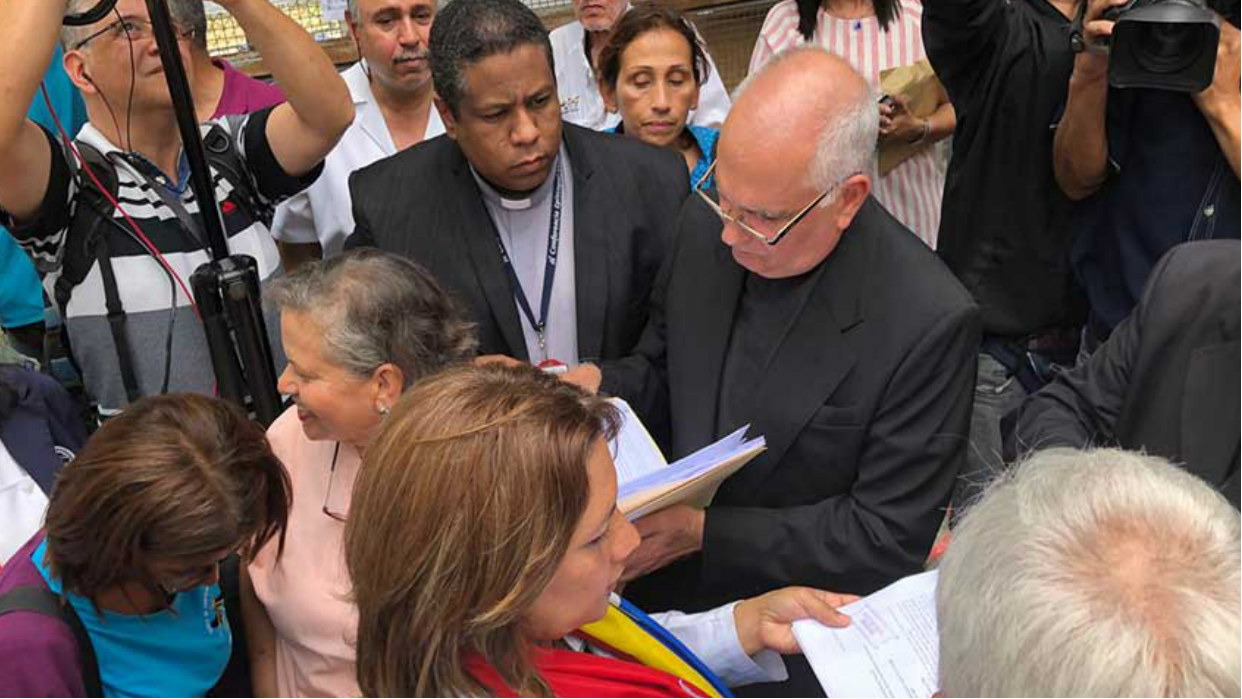Trabajadores del gremio se dirigieron a la sede de la Iglesia en Antímano para que apoye las protestas