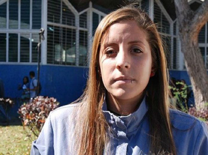 Rafaela Requesens, hermana del diputado, sostuvo que su familia no se doblegará a pesar de los maltratos que reciban del Sebin