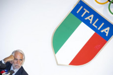 Il presidente del Comitato Olimpico Nazionale, Giovanni Malagò, durante la conferenza stampa presso la sede del Coni sulla candidatura italiana alle olimpiadi invernali 2026.