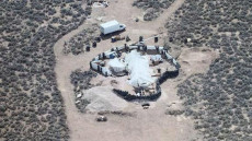 Vista aerea del recinto in cui erano tenuti gli undici bambini nel deserto del New Mexico.