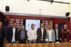 Il presidio della conferenza stampa della Liga Superior de Futsal