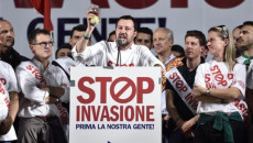 Matteo Salvini durante uno dei suoi interventi contro l'immigrazione.
