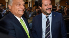 Il premier ungherese, Viktor Orban, in visita a Milano con il vicepremier italiano, Matteo Salvini.